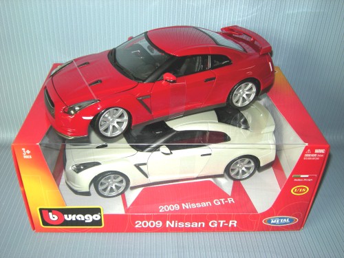   1:18 D.C - 2009 NISSAN GT-R