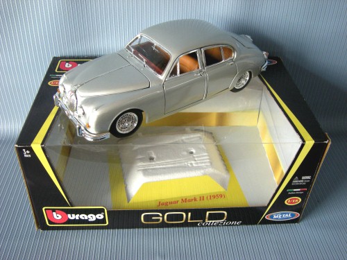   1:18 G.C - JAGUAR MARK II (1959)