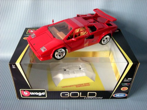   1:18 G.C - LAMBORGHINI COUNTACH 5000 QUATT
