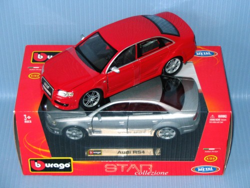 Burago<br>1:24 STAR - AUDI RS4