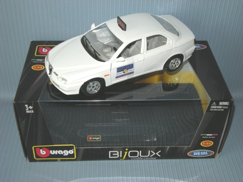   1:24 - ALFA
ROMEO 156 TAXI