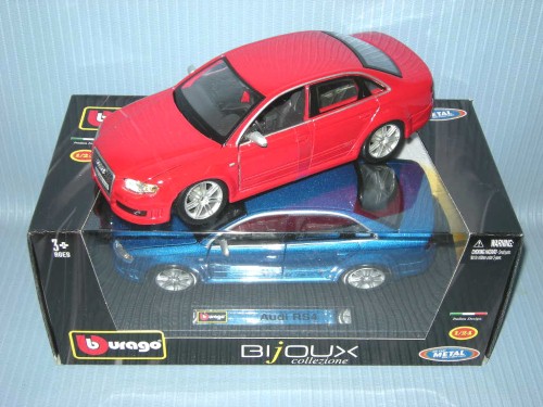   1:24 BIJOUX - AUDI RS4