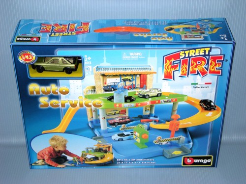 Burago<br>1:43 AUTO SERVICE W/1 CAR