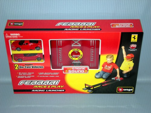 Burago<br>1:43 FERRARI RACING LAUNCHER (W/2 CAR)