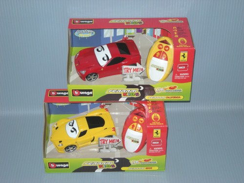 Burago<br>FERRARI KIDS/R RACERS