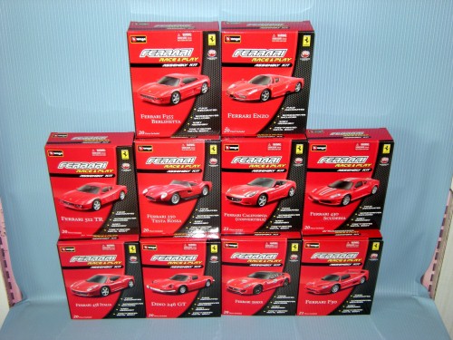 Burago<br>FERRARI RACE & PLAY