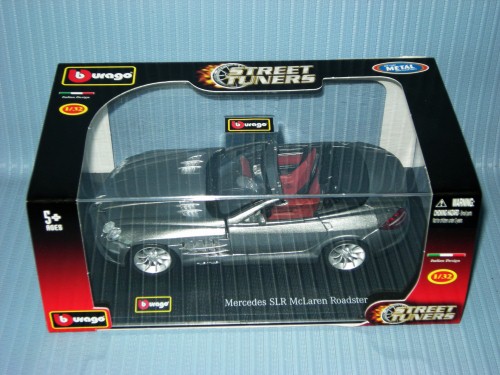 Burago<br>1:32 STC MERCEDES SLR MCLAREN