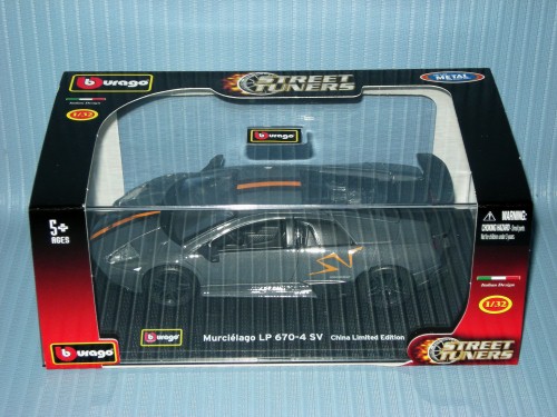 Burago<br>1:32 STC LAMBOR. MURCIELAGO LP670-4 SV
