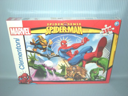 250 PCS SPIDERMAN VILLAINS BEHIND