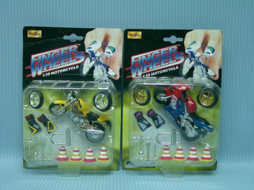   1:18 FINGER WHEELS MOTO 12A