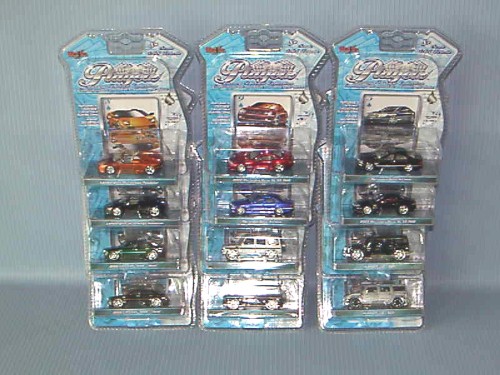 Maisto<br>1:64 PLAYERZ  LUXURY DIECAST  15A