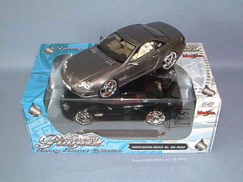 Maisto<br>1:18 P.E -  MERCEDES BENZ SL55 AMG 2A