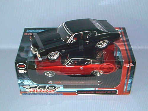 Maisto<br>1:18 PRO RODZ - 1971 CHEVROLET CHEVELLE 2A