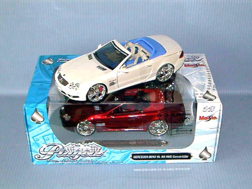 Maisto<br>1:18 P.E - MERCEDES-BENZ SL 55 AMG C 2A