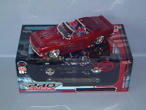 Maisto<br>1:24 PRO-RODZ - 1968 CHEVROLET CONVERTIBLE 2A