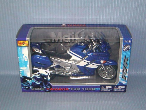  1:12 2006 YAMAHA FJR 1300