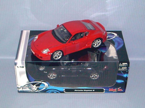 Maisto<br>1:18 PORSCHE CAYMAN S