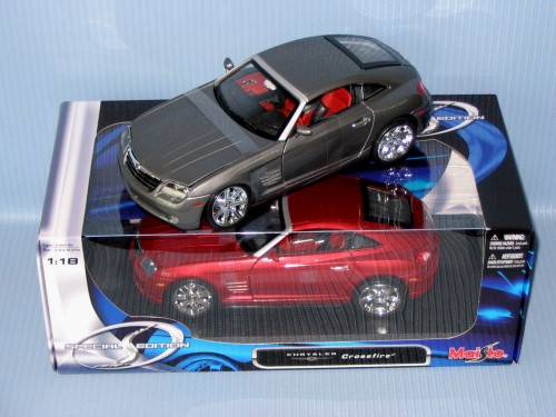 1:18 CHRYSLER CROSSFIRE