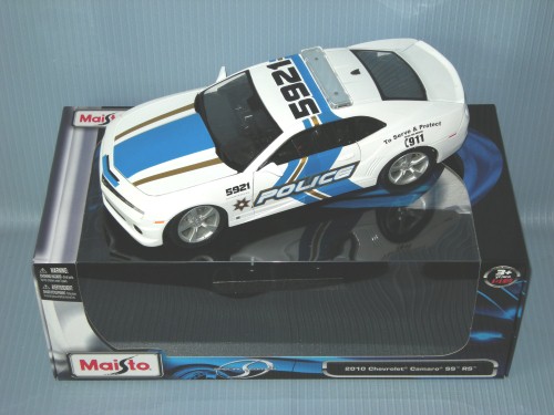   1:18 2010 CHEVROLET CAMARO SS RS