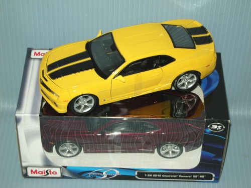 Maisto<br>1:24 2010 CHEVROLET RAMARO SS RS