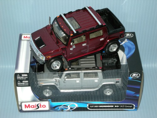 1:27 HUMMER H2 SUT CONCEPT '01