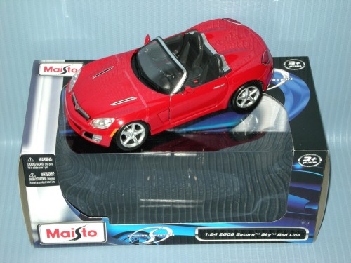 Maisto<br>1:24 SATURN SKY REDLINE