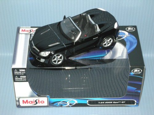 Maisto<br>1:24 OPEL GT