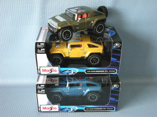 Maisto<br>1:24 HUMMER HX