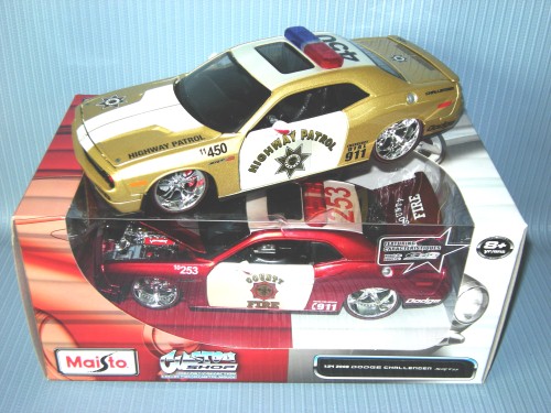 Maisto<br>1:24 AS 2008 DODGE CHALLENGER SRT8