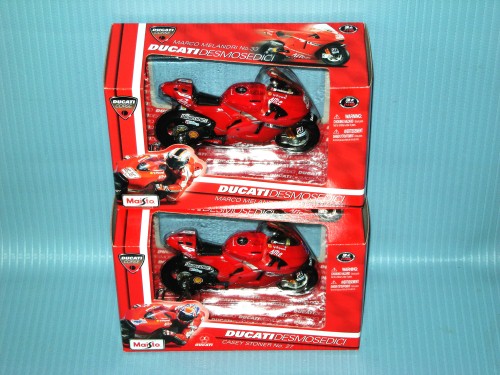 Maisto<br>1:18 GP DUCATI DESMOSEDICI #1.#33