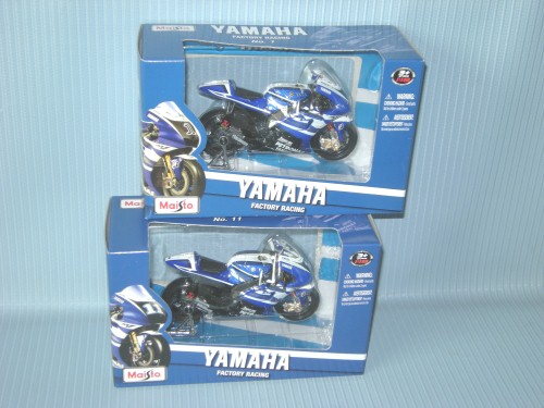 Maisto<br>1:18 GP YAMAHA RACING TEAm 2011