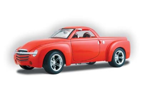  1:18 2000 CHEVROLET SSR CONCEPT