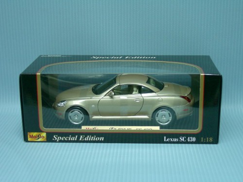 Maisto<br>1:18 LEXUS SC 430 COUPE 2A