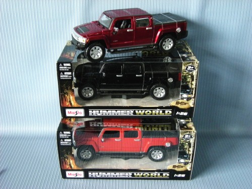 Maisto<br>1:24 AS 2009 HUMMER H3T