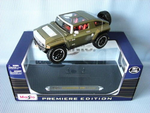 Maisto<br>1:18 P.E 2008 HUMMER Hx