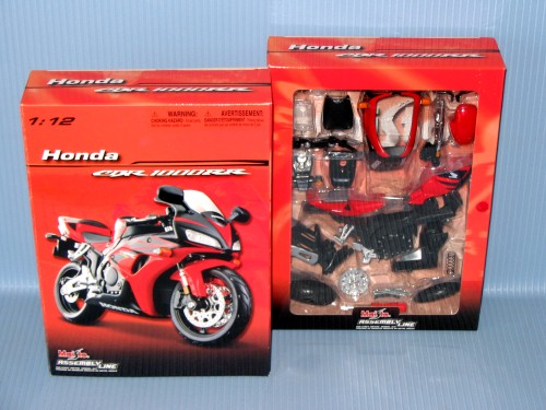   1:12 M.K - HONDA CBR 1000RR MOTORBIKE