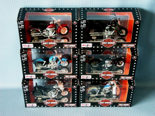 Maisto<br>1:18 H.D SERIES 27