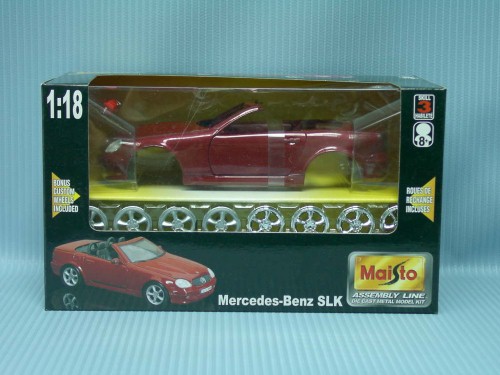 Maisto<br>1:18 M.K - MERCEDES BENZ SLK