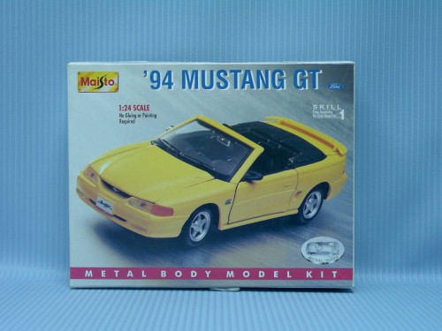 Maisto<br>1:24 M.K - '94 MUSTANG GT