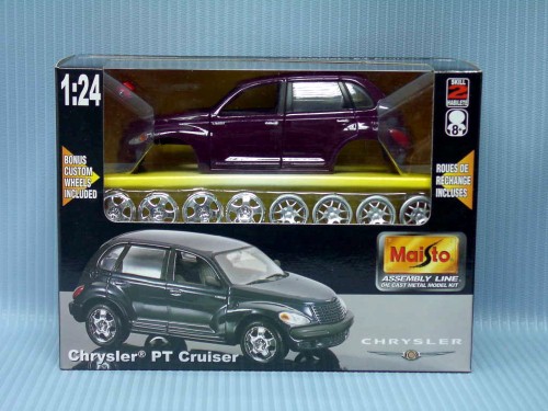 Maisto<br>1:24 M.K - CHRYSLER PT CRU