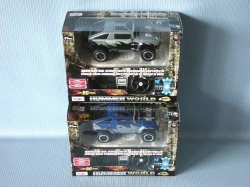 Maisto<br>1:24 RC 2008 HUMMER HX