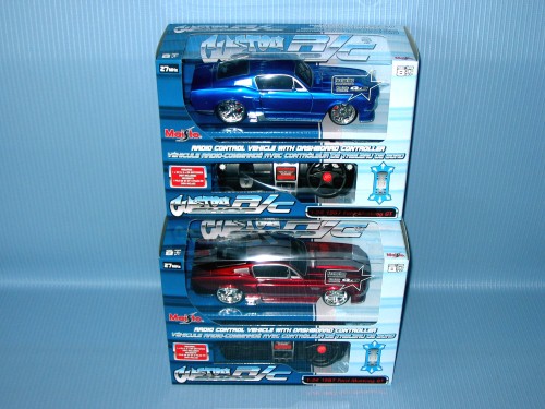 Maisto<br>1:24 CRSC 1967 FORD MUSTANG